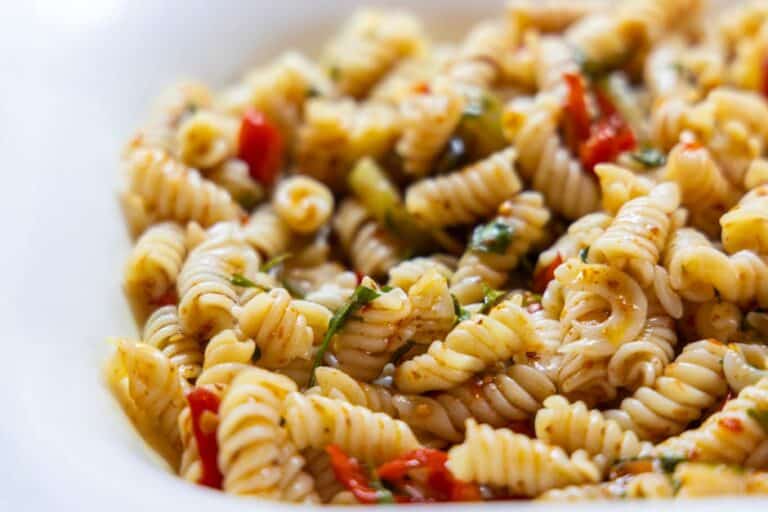 healthy veggie pasta salad